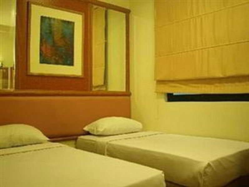 Hotel 81 Geylang Singapore Esterno foto